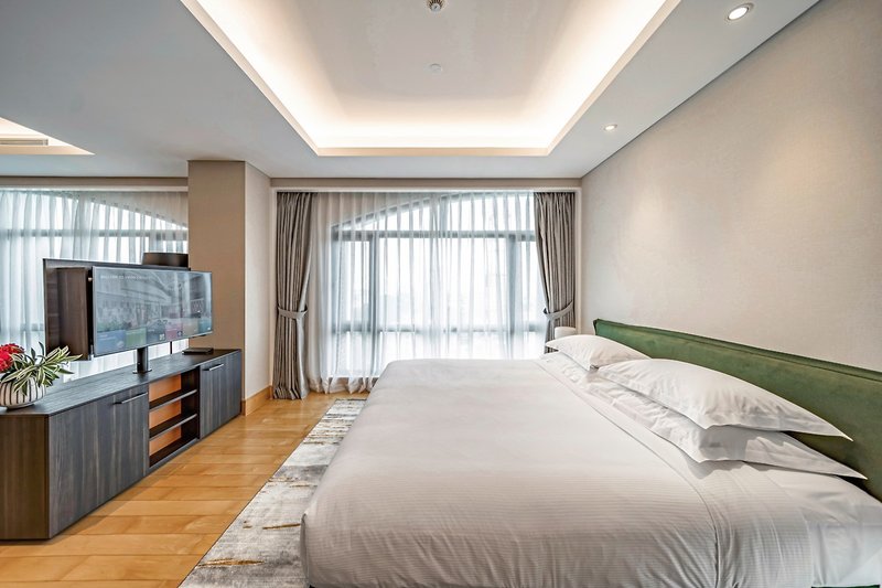 Sherwood Suites Saigon 9