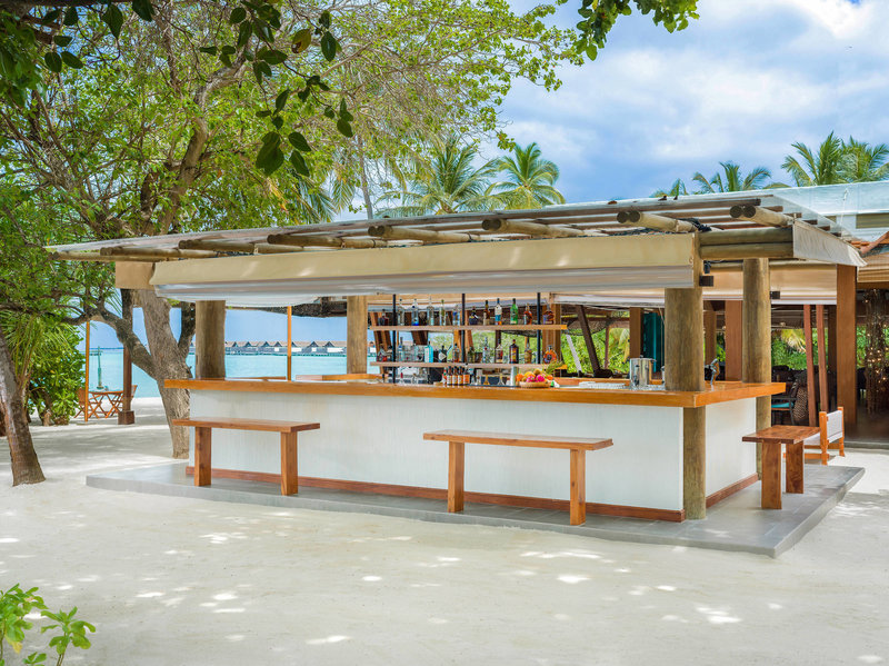 Sirru Fen Fushi - Private Lagoon Resort 9