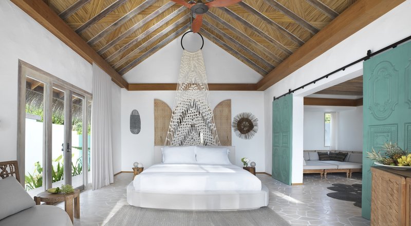 Sirru Fen Fushi - Private Lagoon Resort 13