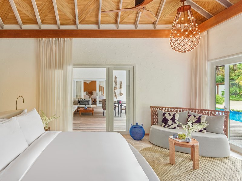 Sirru Fen Fushi - Private Lagoon Resort 17