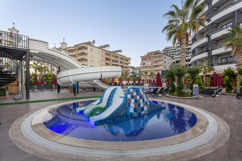 NoxInn Deluxe Hotel 8