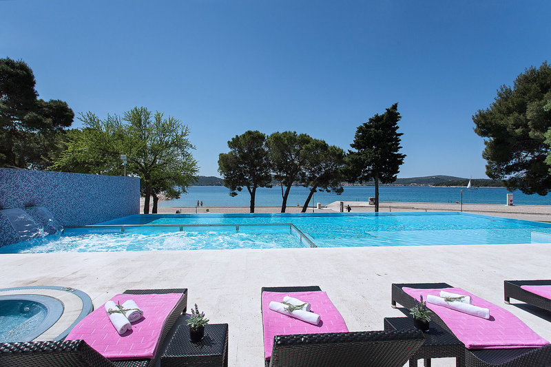 Hotel Adriatic 7