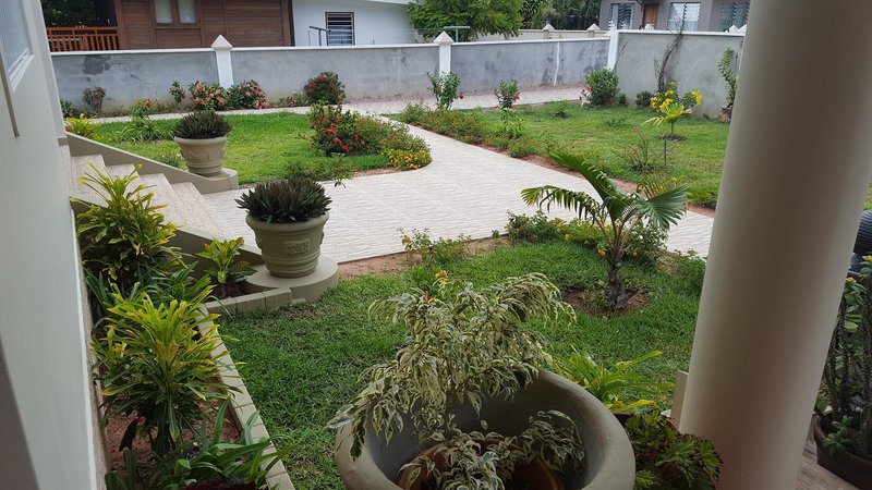 Seashell Beach Villa 4