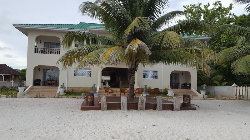 Seashell Beach Villa 5