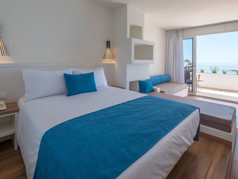 Golden Mar Menuda 38
