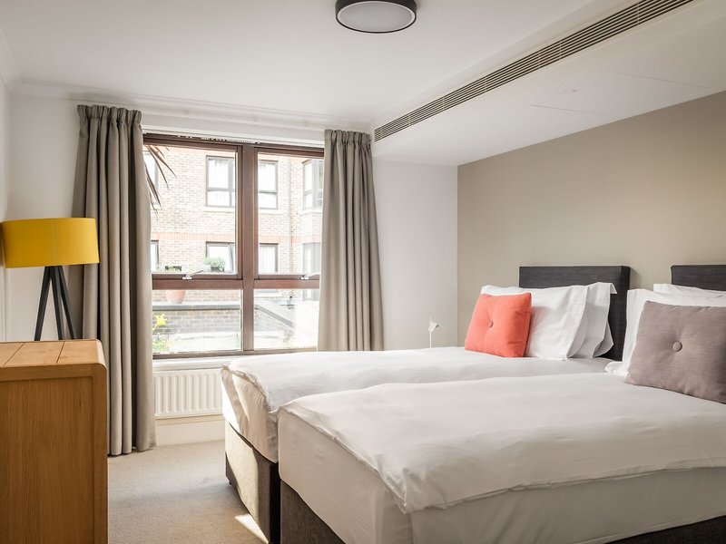Monarch House Serviced Apartments 15