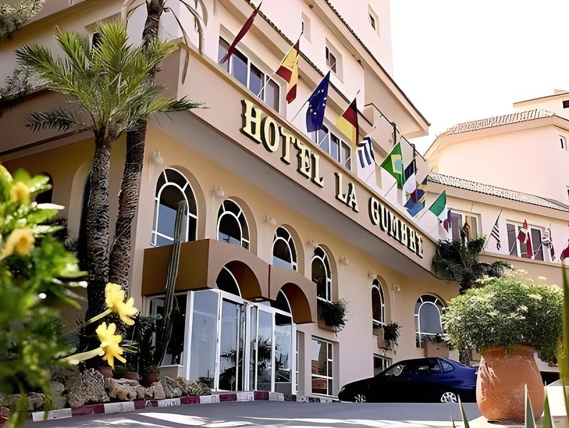 La Cumbre 1 - Exterior