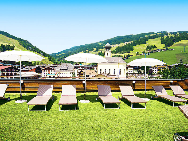 Alpinresort Sport & Spa Saalbach 3