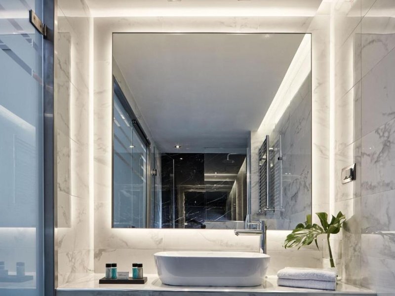 Antigon Urban Chic Hotel 39 - Bathroom Example