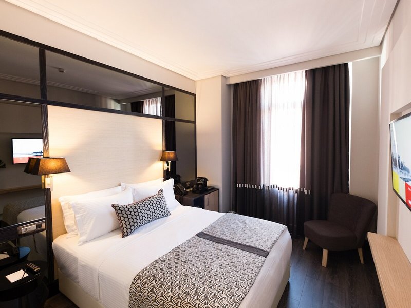 Antigon Urban Chic Hotel 33