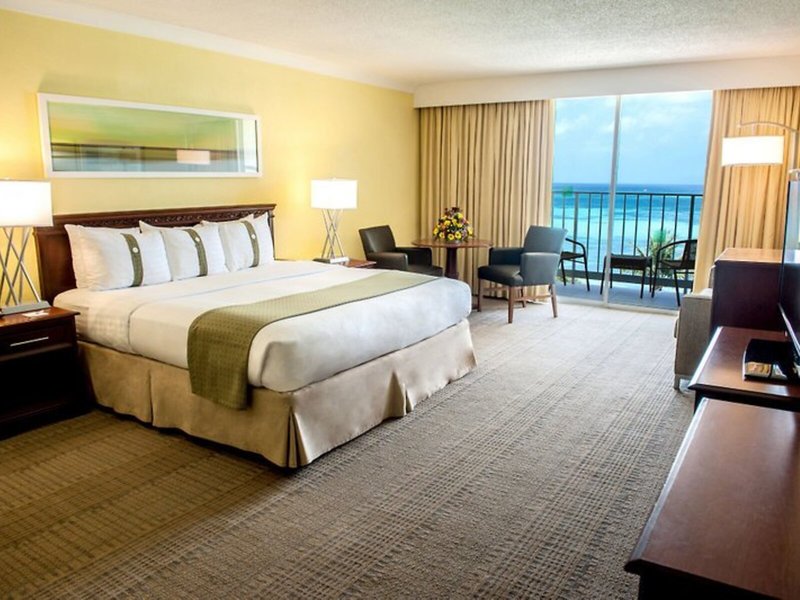 Holiday Inn Resort Aruba - Beach Resort & Casino 48 - Room Example