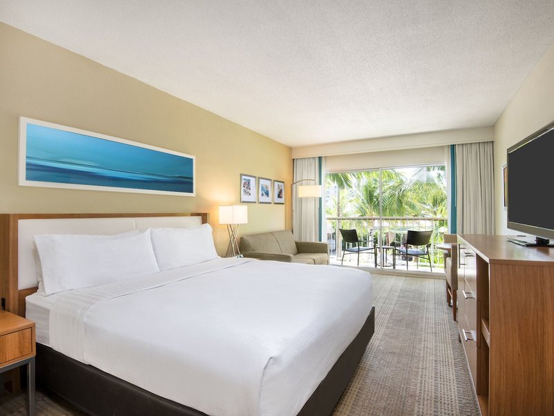 Holiday Inn Resort Aruba - Beach Resort & Casino 43 - Room Example