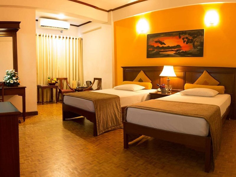 Hotel Sapphire 14