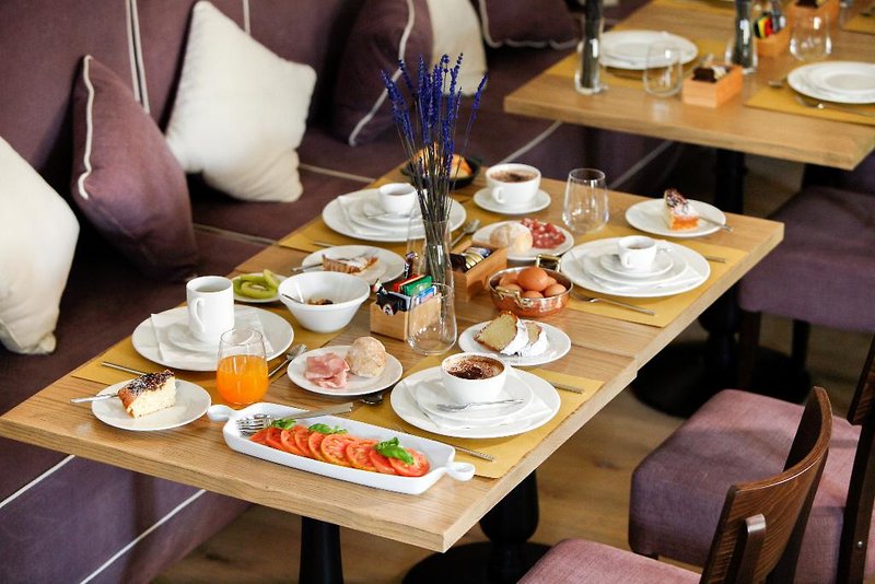 Unconventional Sorrento 1