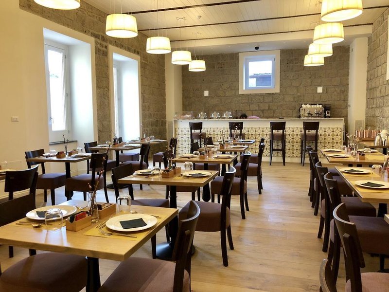 Unconventional Sorrento 3