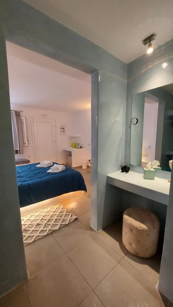 Ambience Suites 20