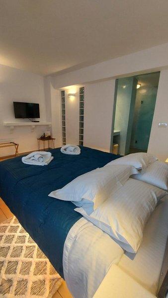 Ambience Suites 21