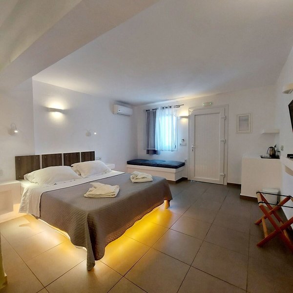 Ambience Suites 38