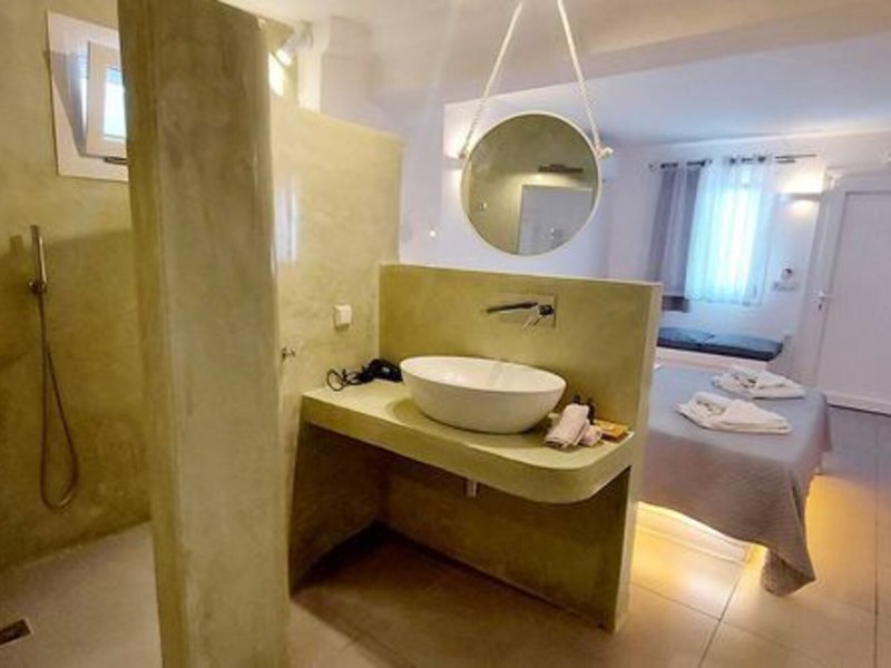 Ambience Suites 41