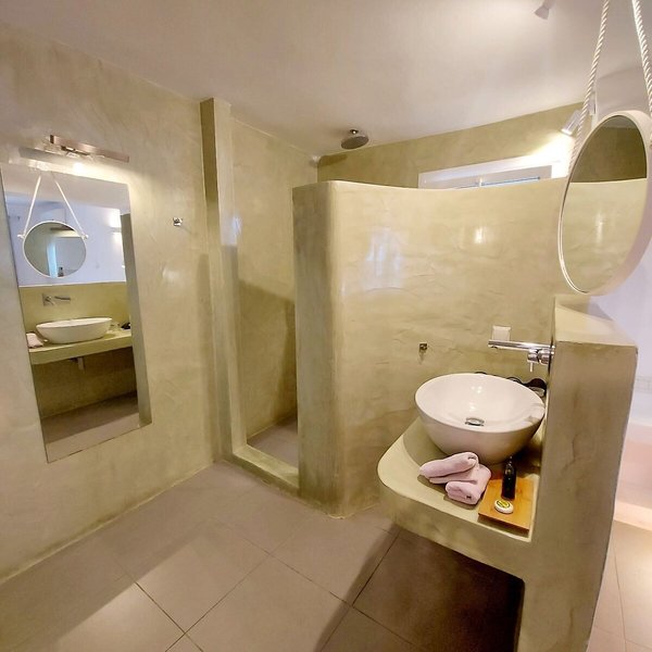 Ambience Suites 43