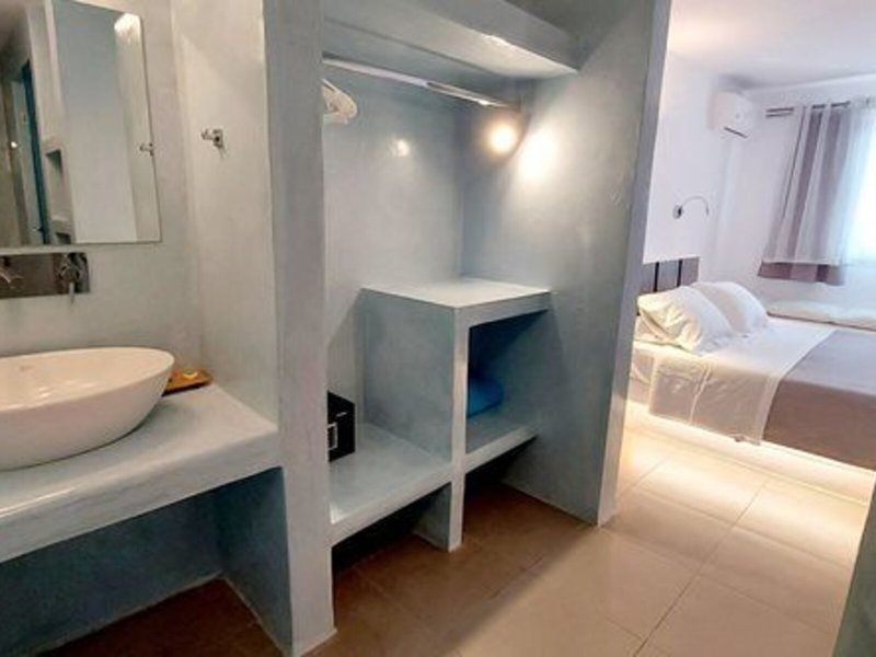Ambience Suites 47