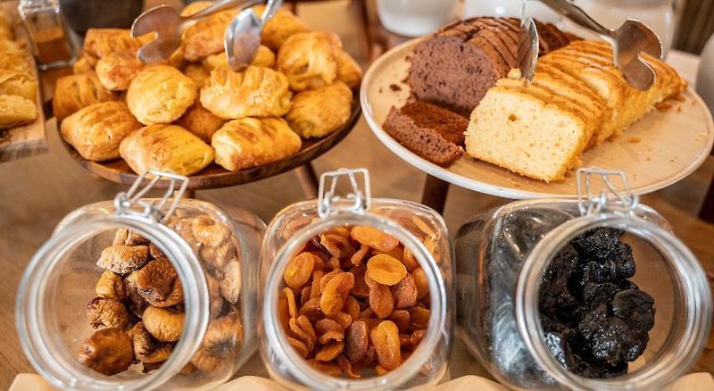 Mythos Hotel & Apartments 3