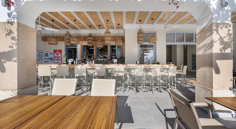 Mythos Hotel & Apartments 5