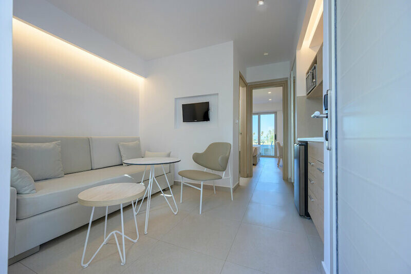 Mythos Hotel & Apartments 6