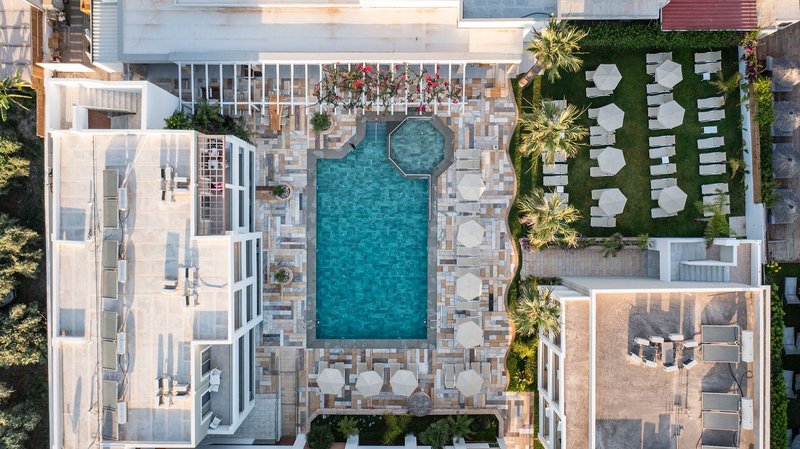 Mythos Suites Hotel & Apartments 10