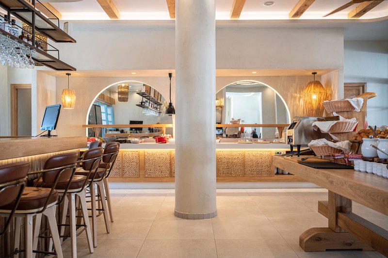 Mythos Suites Hotel & Apartments 12