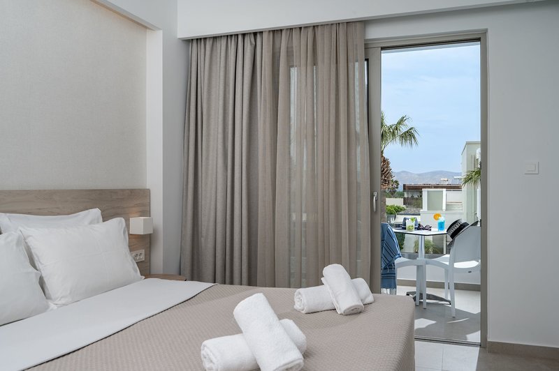 Mythos Suites Hotel & Apartments 22