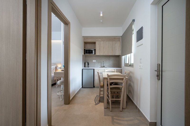 Mythos Suites Hotel & Apartments 24