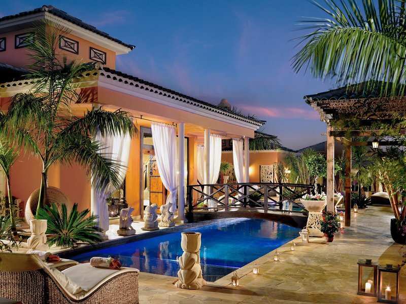 Royal Garden Villas & Spa 9
