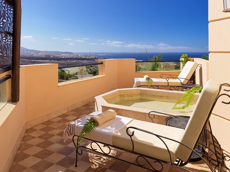 Royal Garden Villas & Spa 32
