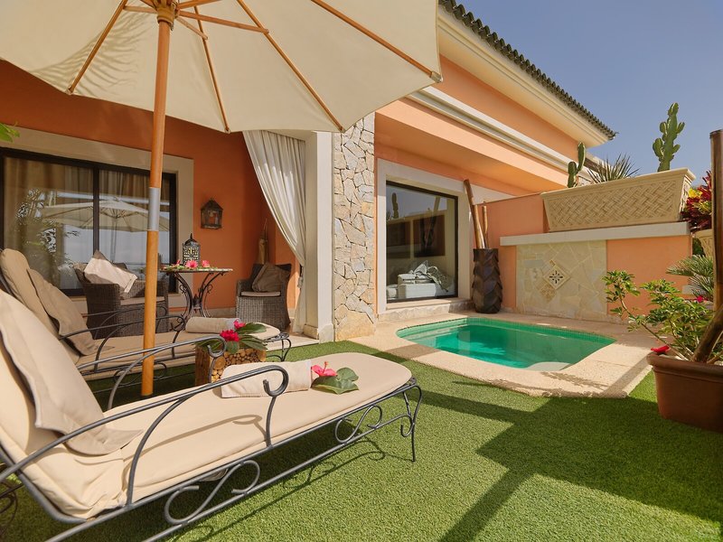 Royal Garden Villas & Spa 41