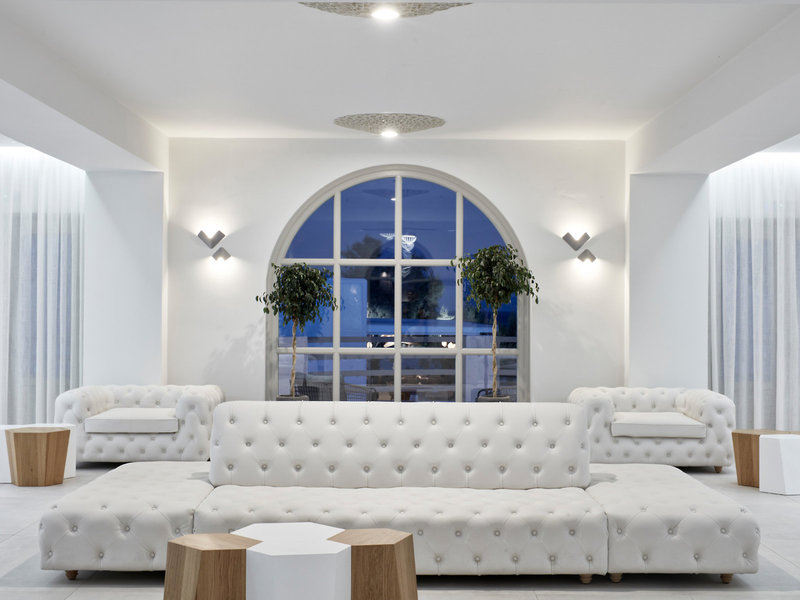 Costa Grand Resort & Spa 14