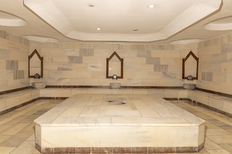 Selenium Hotel 8