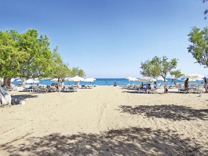 Tigaki Beach 2