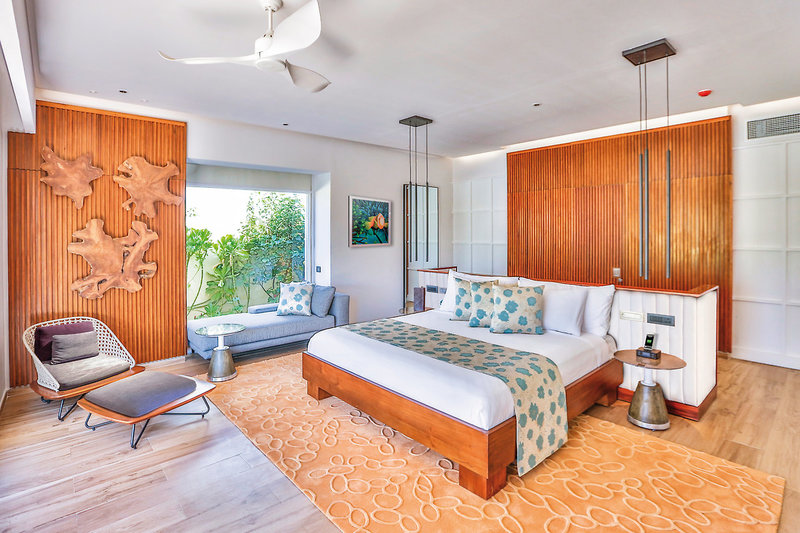 Emerald Maldives Resort & Spa 10
