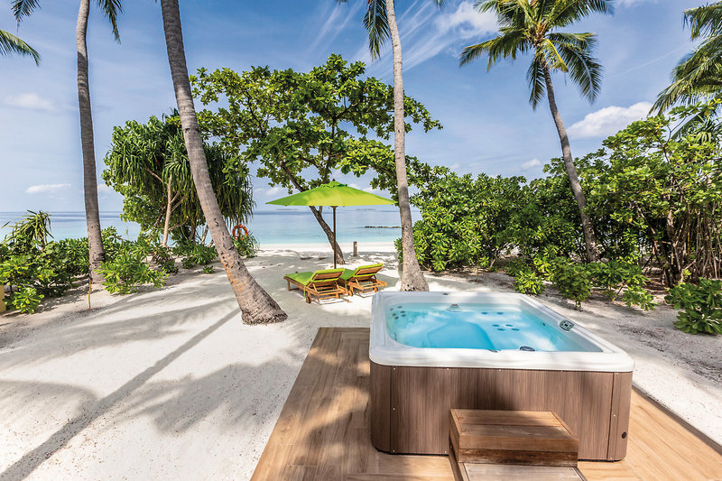 Emerald Maldives Resort & Spa 11