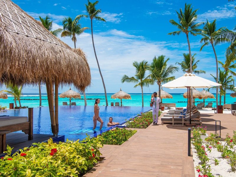 Emerald Maldives Resort & Spa 17