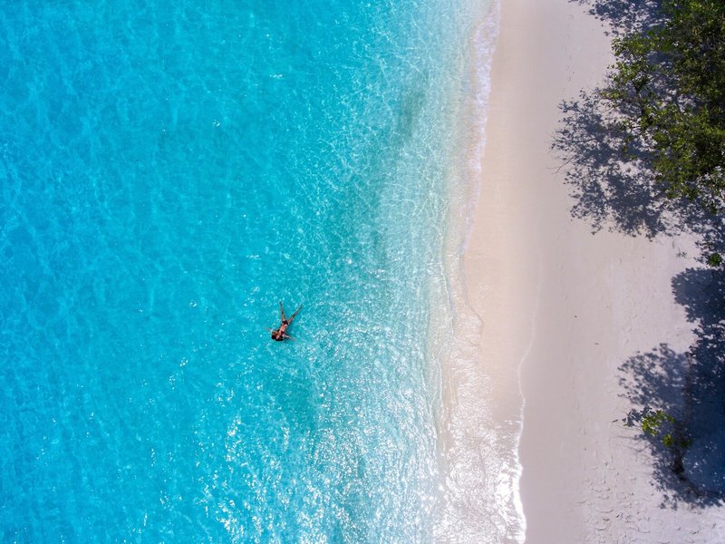 Emerald Maldives Resort & Spa 9