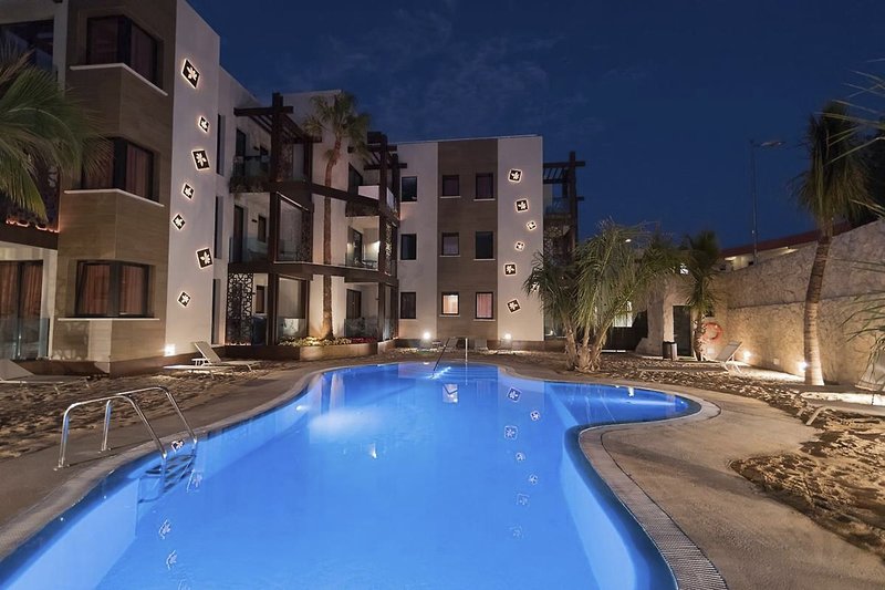 Alhambra Boutique Apartments 10