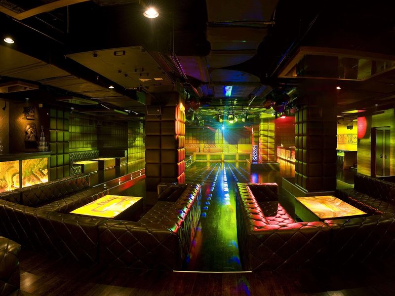 The LaLit New Delhi 34