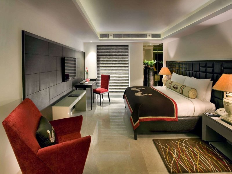 The LaLit New Delhi 38