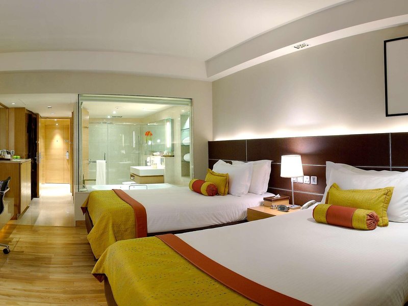 The LaLit New Delhi 43