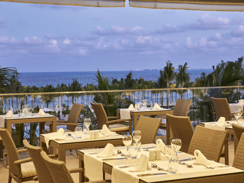 Hotel Riu Palace Costa Mujeres 10