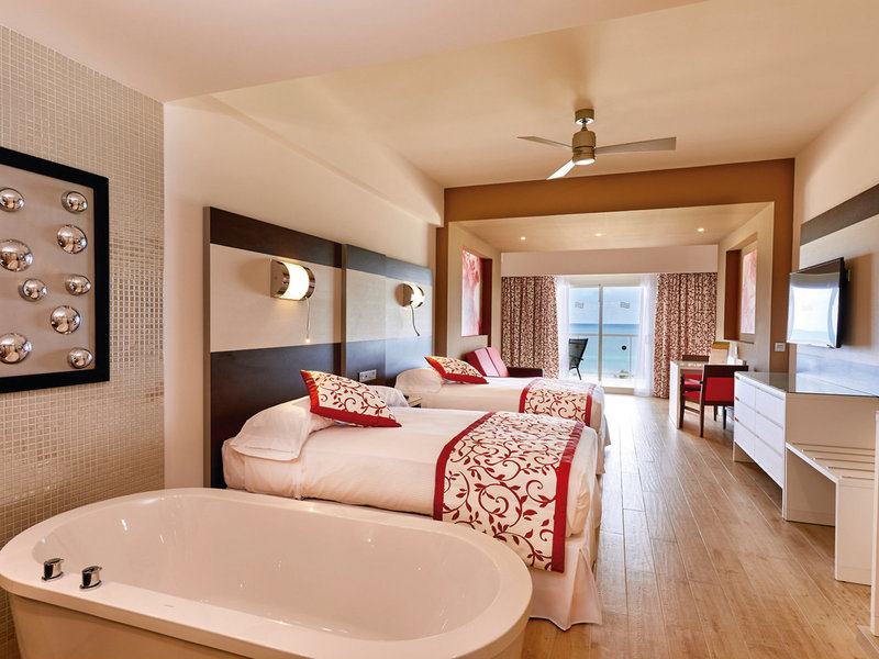 Hotel Riu Palace Costa Mujeres 32