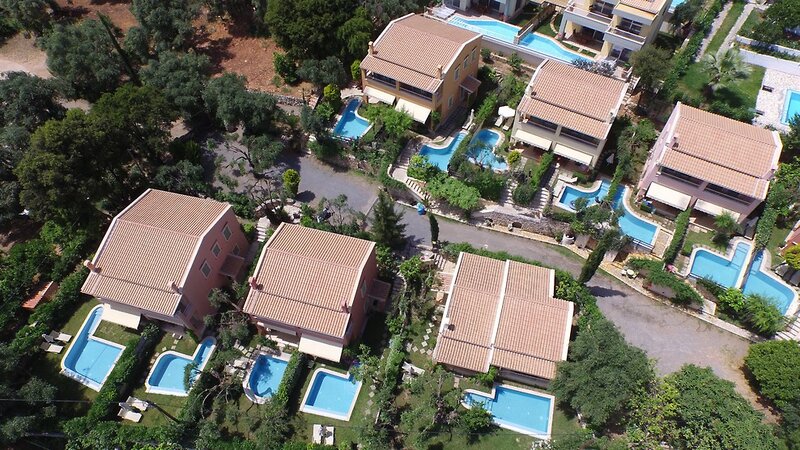 La Riviera Barbati Pool Residence 3 - Room Example