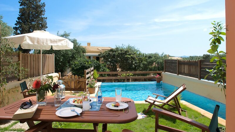 La Riviera Barbati Pool Residence 4 - Room Example